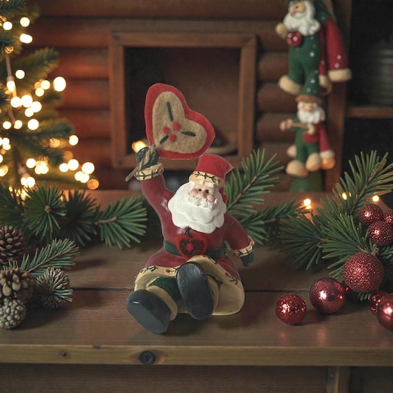 Vintage Resin Santa Figurine with Felt Heart Balloon, Christmas Decor