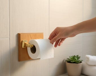 Pami Woodland Showcase Collection Toilet Paper Holder In Solid Oak & Polished Brass #9008 (NOS)
