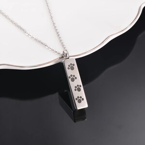 Noms personnalisés Cube Bar Urne Collier Memorial Ash Souvenir Pendentif Crémation Bijoux Cadeaux souvenirs personnalisés image 3