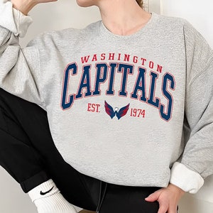 Washington Capitals NHL Old-Time Hockey Hoodie Newbury Sweatshirt Youth XL