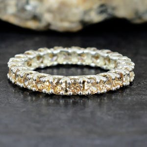 Luxurious Round Cut Cubic Zircon Full Eternity Bridesmaid Wedding Band Ring Moissanite Eternity Band 925 Silver CZ Ring Infinity Band Ring