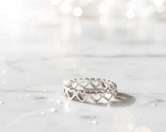 Handmade 925 Sterling Silver Plain Heart Stacking Ring Mini Heart Eternity Ring Minimalist Ring Love Ring Pebble Ring Friendship Ring Gift