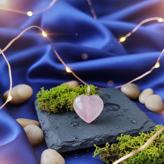 heart shape rose quartz crystal pendant necklace