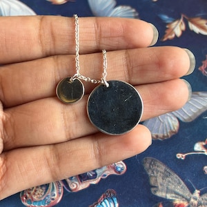 Personalized Engraved Handmade Medallion Pendant Custom Name Engraved Coin Necklace Disc Custom Name Pendant Mom Initial Date Circle Pendant