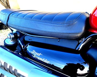 Kit de proteção para chicote elétrico sob o banco da Triumph Scrambler 900 (2017+) - Estilo Café Racer - Par