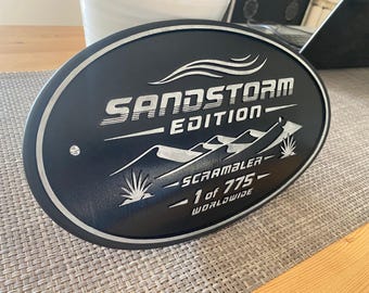 Placa lateral Sandstorm para Triumph Street Scrambler 900 – Série Sandstorm – Personalizável