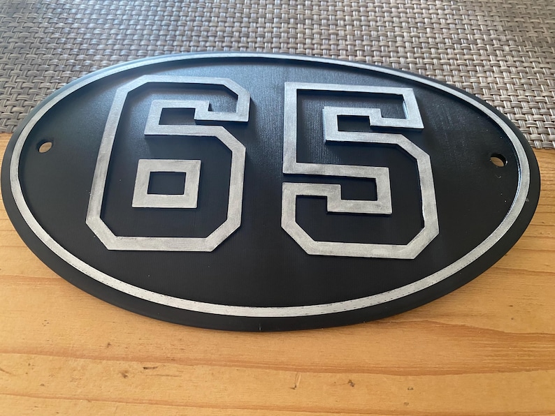 Personalisiertes Startnummernschild für BSA Scrambler