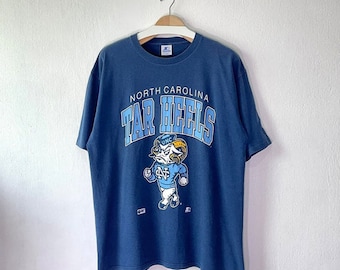 Vintage 90s University of North Carolina Tar Heels T-Shirt, North Carolina Shirt, Carolina Tar Heels Sweater, North Carolina Fan Tee/Hoodie