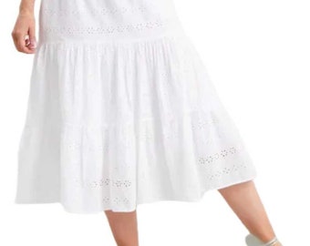 TU Women&#39;s Broderie Tiered Midi Skirt in White