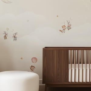 Carta da parati Dreamy Night Parade per cameretta dei bambini - Carta da parati murale con luna e animali per la cameretta dei bambini - Decorazione per bambini Soft Cloud