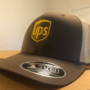 UPS Cap FLEXFIT 110 Embroidered