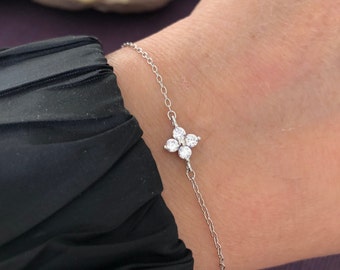 S925 Sterling zilveren armband-S925 zilveren ketting armband-leuke armband-minimalistische armband-CZ bloem armband-Tiny CZ hortensia bloem cadeau