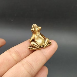 5pcs Handmade Brass Mini Frog/Pure Copper Tea Pet Office Living Room Home Decoration