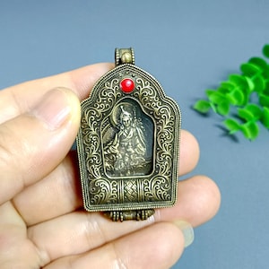 Handmade Brass Tibetan Manjusri Bodhisattva Gawu Box Buddha Box Wearing Buddha Niches Exquisite Bodyguard Buddha Small Pendants