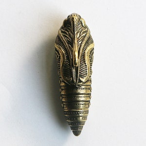 Handmade creative personality brass Silkworm pupa keychain pendant necklace pendant tail can be opened decorative pendant gift