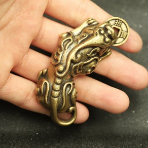 Handmade Retro Brass Copper Money Bite Money Pixiu Lucky Ornament Solid Pure Copper Tea Pet Gift