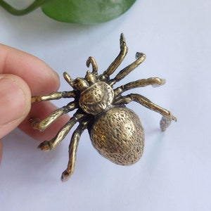 Brass Solid Spider Ornament/Desktop Simulation Copper Spider Handicraft Gift Ornament