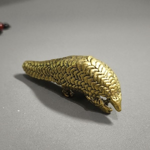 Retro Solid Brass Mini Pangolin Tabletop Decoration Pure Copper Simulation Animal Tea Pet Collection