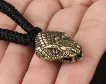 2pcs Retro creative brass domineering snake head keychain pendant hand rope parachute small pendant DIY python accessories