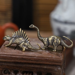 Get 2 pieces Pure Copper Solid Tea Pet Dinosaur Personality Fun Home Decoration Ornament