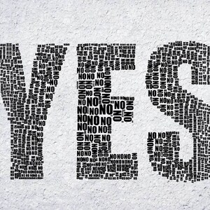 svg, il design YES che può essere stampato su vari articoli come magliette, tazze e cuscini è un design versatile e multi-superficie, svg