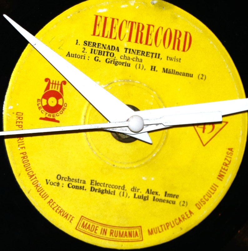 Wall Clock Record Vinyl 45rpm Old Year 1972 ELECTRECORD Made in Romania
