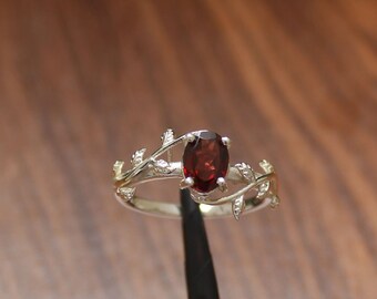 Vintage red garnet ring , red gemstone wedding ring, oval cut silver ring, handmade jewelry, gift for her