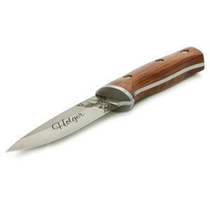 Jagdmesser mit Lasergravur – Name und Hirsch-Motiv auf Edelstahlklinge, Holzgriff – personalisiertes Geschenk für Jäger