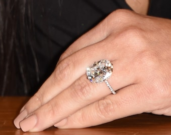 Kim Kardashian Inspired Dazzling Diamond Engagement Ring in Sterling Silver Famous Celebrity Kim Kardashian Ring Sparkling Big Gemstone Ring