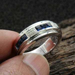 Vera Wang Love Collection diamanten verlovingsring heren in 14 kt witgoud en sterlingzilver blauwe saffier trouwring knappe herenring