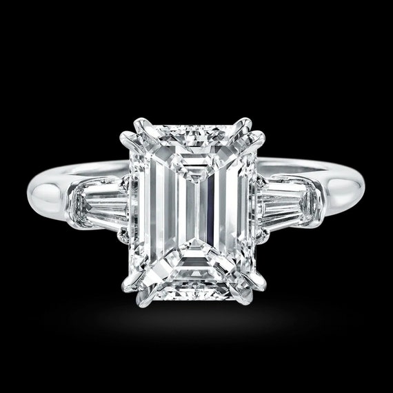 HARRY WINSTON DIAMOND RING, | Christie's