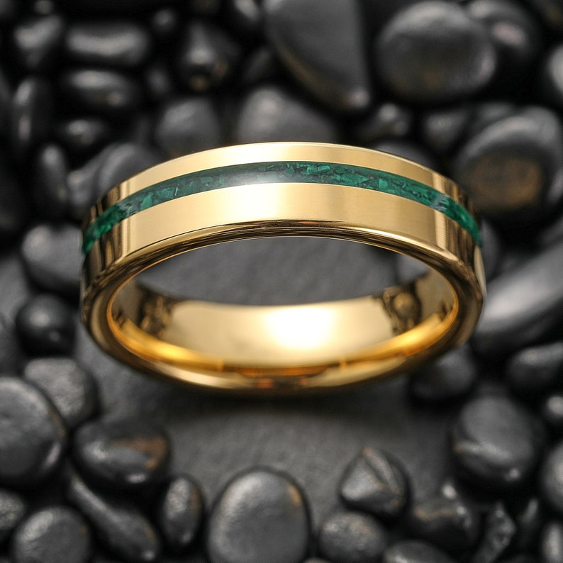 Gold Malachite Ring, Malachite Wedding Band, Malachite Tungsten Carbide Ring, Green Stone Ring for Men, Anniversary Gift, Promise Ring zdjęcie 2