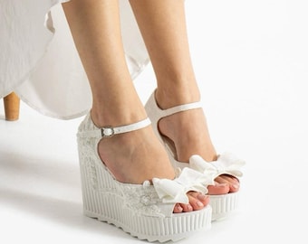 Frauen weiße Spitze-Platform-Keil- Hochzeitsschuhe, Braut Heels