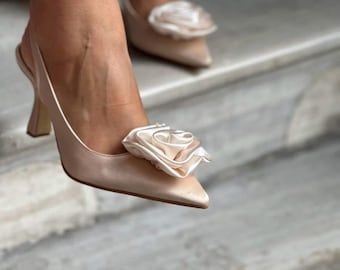 Braut-Stiletto Satin-Schuhe, Rose Detail-Party-Abend-Absätze
