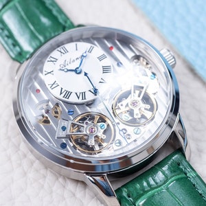 Montre mécanique de luxe automatique gravée à double volant l Verre saphir l Cadran blanc argenté l Bracelet en cuir vert l Cadeau anniversaire l