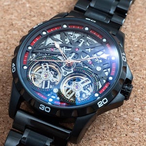 Automatic Mechanical Mens Watch: Black Stainless Steel, Sapphire Glass