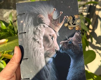 Personalized Lion Couple Journal: Handcrafted PaperBoard Sketchbook