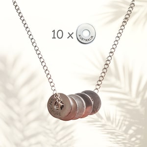 Paquete de inicio de viaje: collar + 10 fichas de país