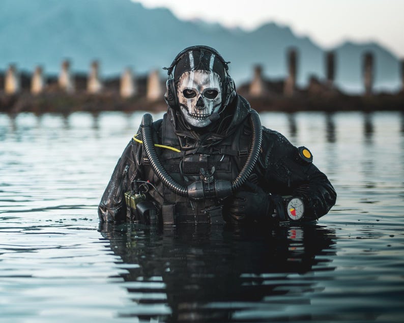 Cosplay Loch Geist Maske + Balaclava, inspiriert von der Version Deep Water (Replica) Bild 2