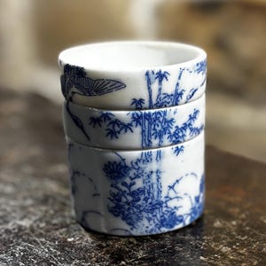 Antique C19th Japanese Stacking Porcelain Box, Meiji Period Gifu Prefecture, White With Blue Underglaze  Cranes, Bamboo & Foliage. No Lid.