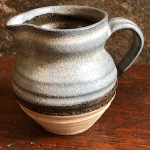 Jarra pequeña vintage de cerámica de estudio de los años 70 de John Vasey, Fowey, St. Agnes, Cornwall.