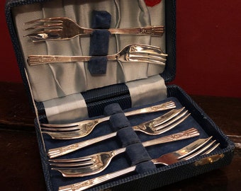 Vintage 1950s Sheffield Yeoman Plate Silver EPNS Dessert Fork Set In Original Case