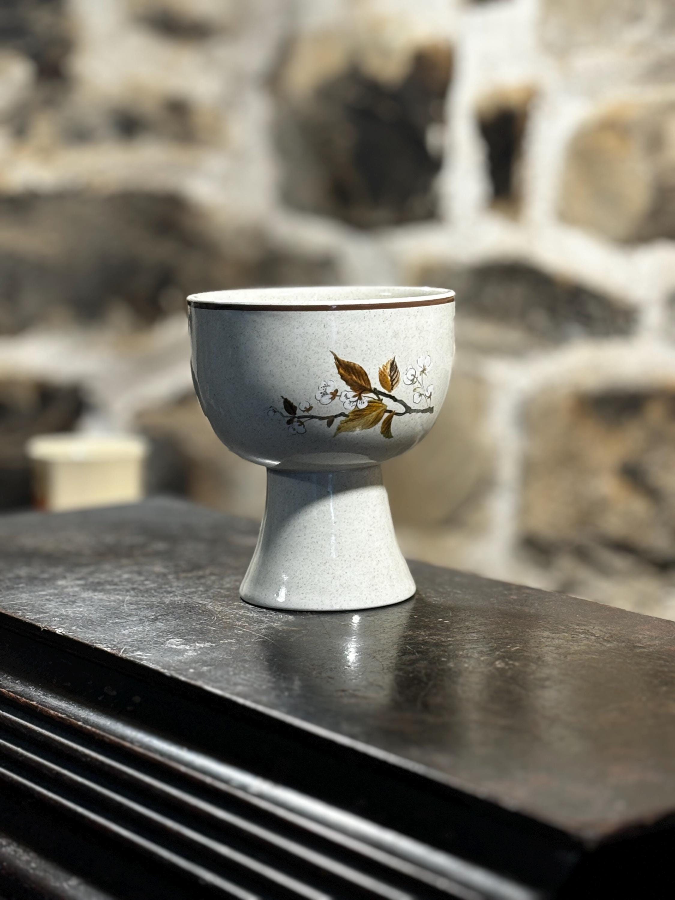 ◆ BODA Zelda footed bowl ボダ ガラスボウル 80s ◆ Vintage Goblet Style Footed Bowl Royal Doulton Wild Cherry