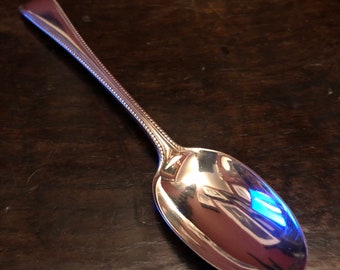 Antyczna srebrna łyżka George'a Adamsa z Londynu z 1865 roku w pudełku Porter Of Bournemouth