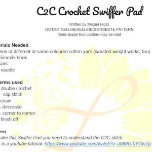 Könnte beinhalten: Ein Häkelmuster für ein C2C Swiffer Pad, geschrieben von Megan Hicks. Das Muster enthält Anweisungen für die Verwendung eines 5 mm Häkelhakens und eines Wollgarnes. Das Muster enthält auch einen Link zu einem YouTube-Tutorial für den C2C-Stich.
