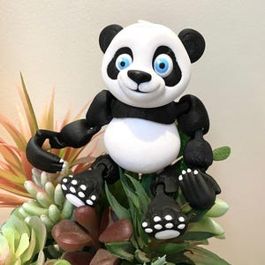 Flexible panda, articulated panda toy, flexi panda, flexible toy, pandatoy, articulating toy, 3d printed panda