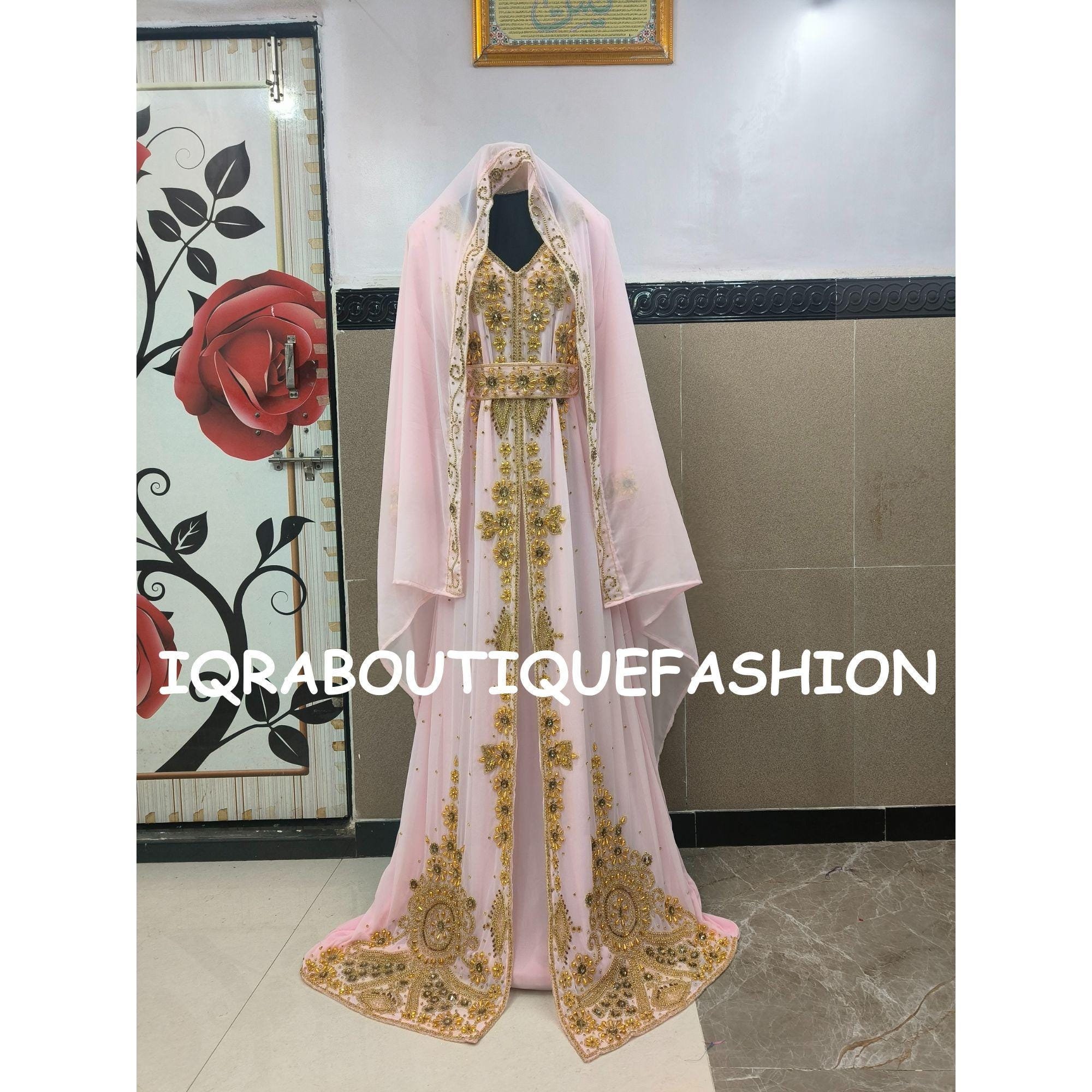 Bond Brothers Look BohÃ¨me Chic Femme Robe Mariée Robe Beige BohÃ