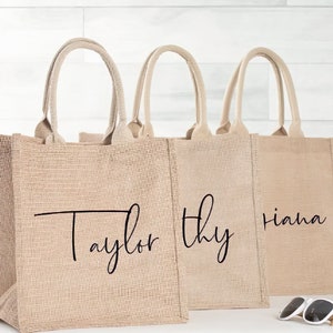 Nombre personalizado Bolsa de mano de arpillera impresa, Bolsa de mano de yute de playa, Bolsa al por mayor, Bolsa impresa para viaje de niñas, Regalos para empleados, Bolsas y monederos