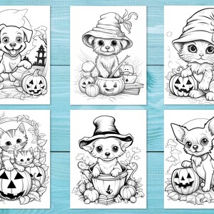 K&ouml;nnte beinhalten: Sechs Schwarzwei&szlig;illustrationen von niedlichen Tieren, die sich f&uuml;r Halloween verkleidet haben. Die Tiere sind ein Hund, eine Katze und ein Chihuahua. Jedes Tier h&auml;lt eine Halloween-K&uuml;rbislaterne.
