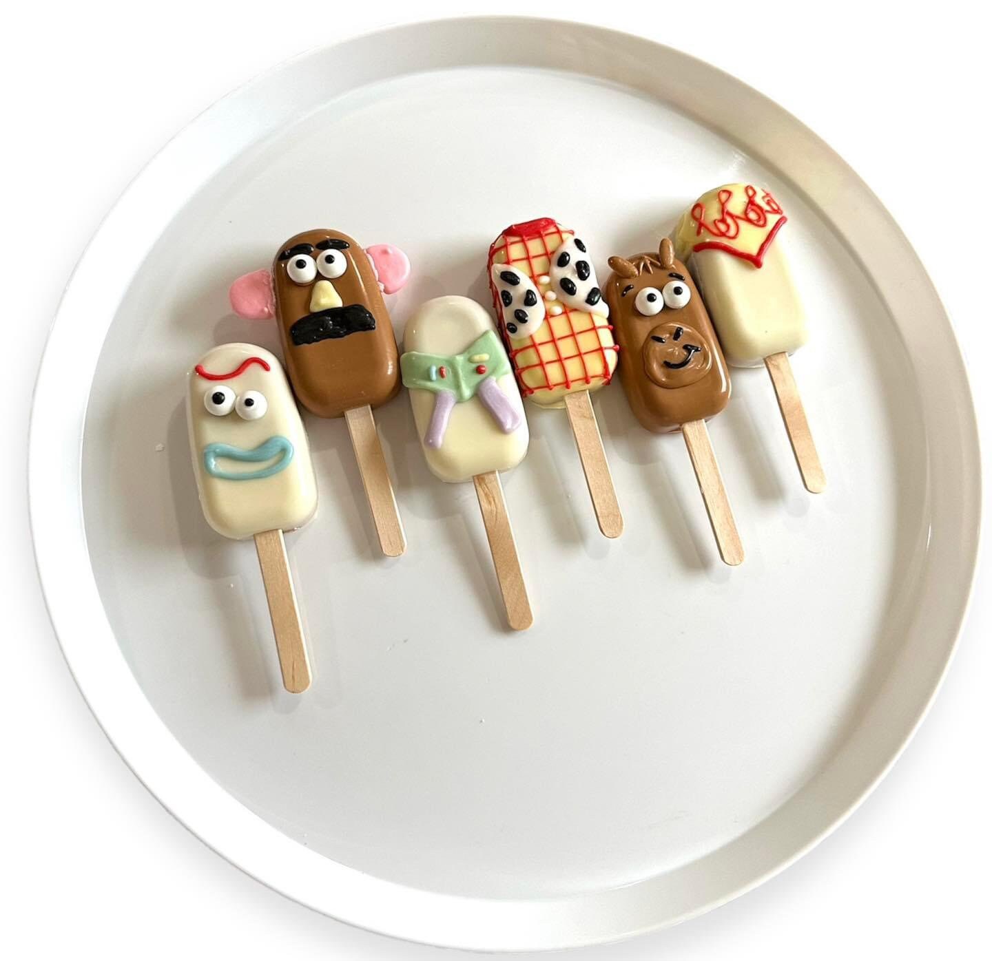 Cakesicles I Toy Story Themed Cakesicles I Woody Cakesicles I Buzz